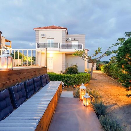 Navarino Captains Villa - Lux Private Pool Retreat マラトポリス エクステリア 写真