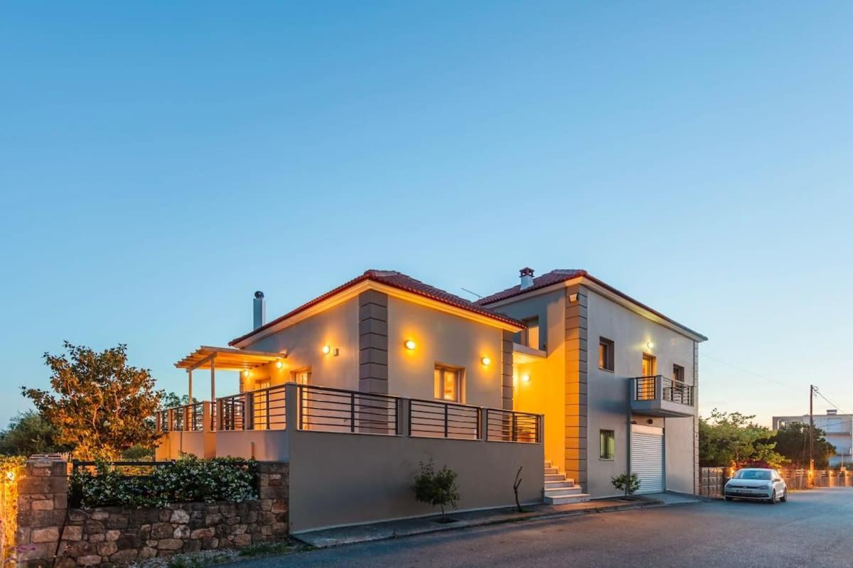Navarino Captains Villa - Lux Private Pool Retreat マラトポリス エクステリア 写真