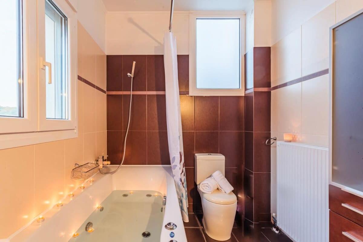 Navarino Captains Villa - Lux Private Pool Retreat マラトポリス エクステリア 写真