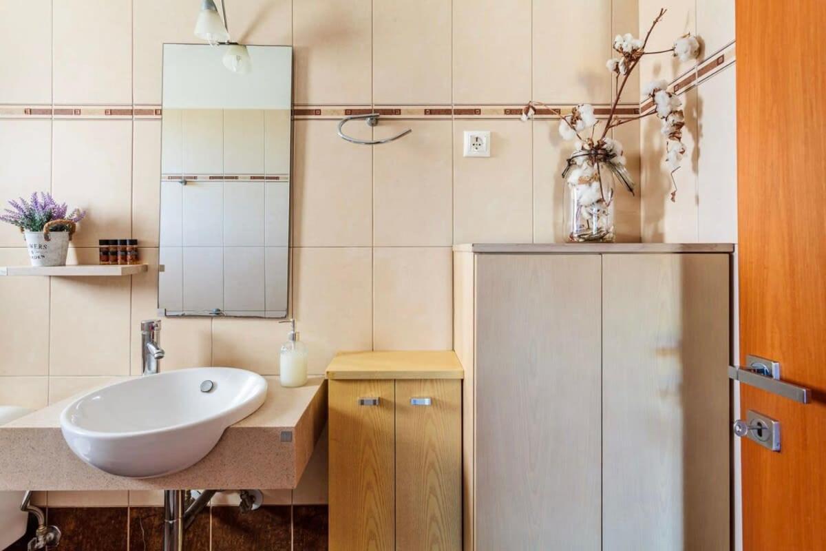 Navarino Captains Villa - Lux Private Pool Retreat マラトポリス エクステリア 写真