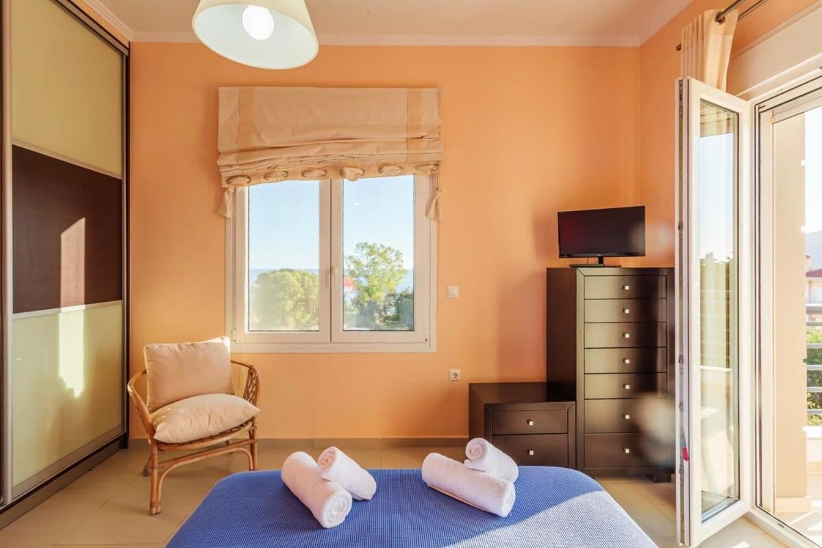 Navarino Captains Villa - Lux Private Pool Retreat マラトポリス エクステリア 写真