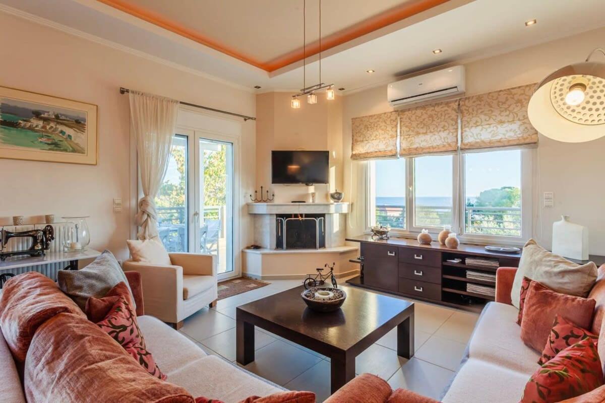 Navarino Captains Villa - Lux Private Pool Retreat マラトポリス エクステリア 写真
